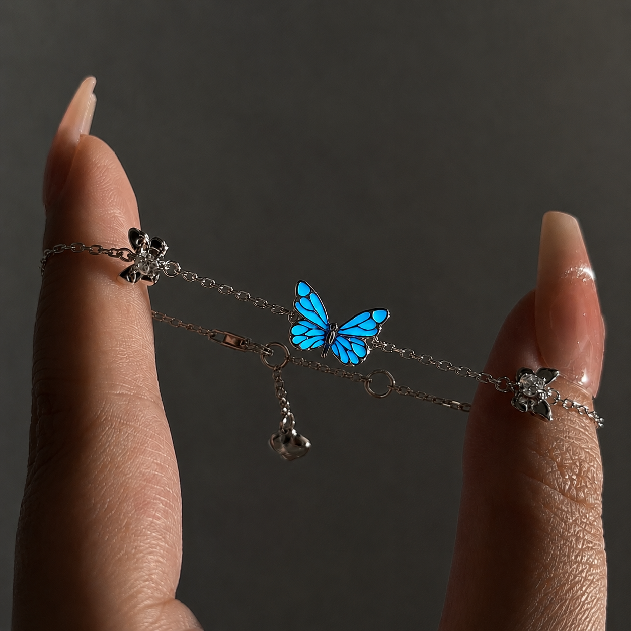 Luminous Butterfly Bracelet – Glow in the Dark
